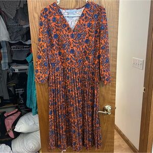 Lark + Grey Dress Floral Size Medium